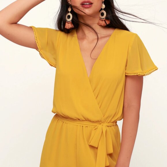 Lulu's Sunshine State of Mind Mustard Yellow Short Sleeve Romper Size S - Picture 2 of 10